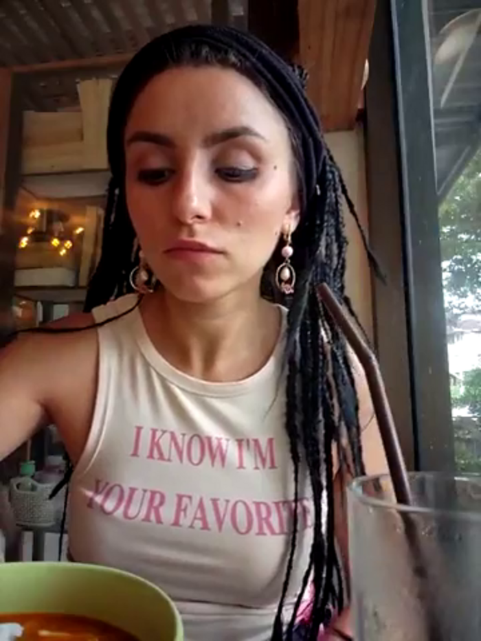 Izabella_Bella