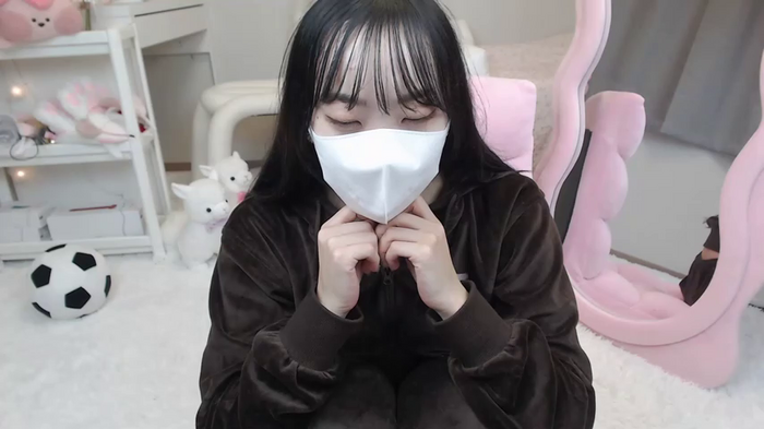 momo_room