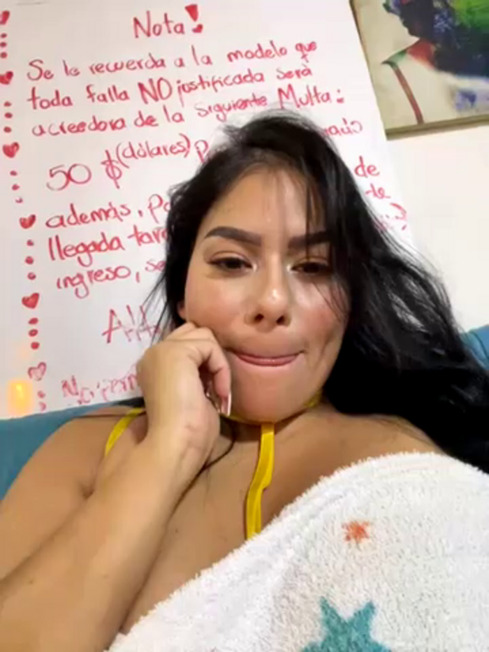 Miah_gomez_
