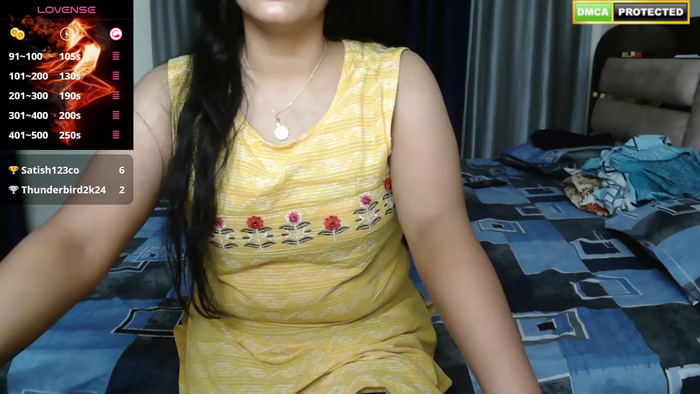 Queen-Annu-143