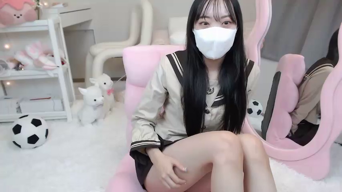 momo_room