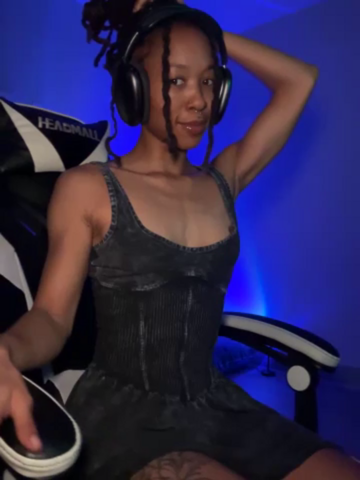 thebrattygoddess