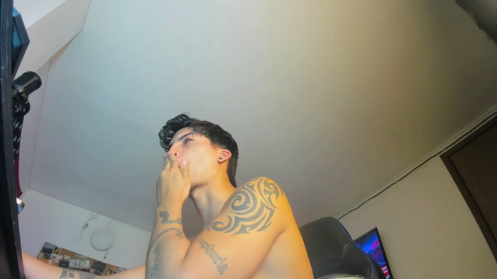 charlie_hotxxx
