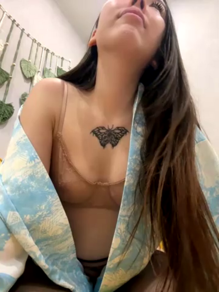 Asian_Asami