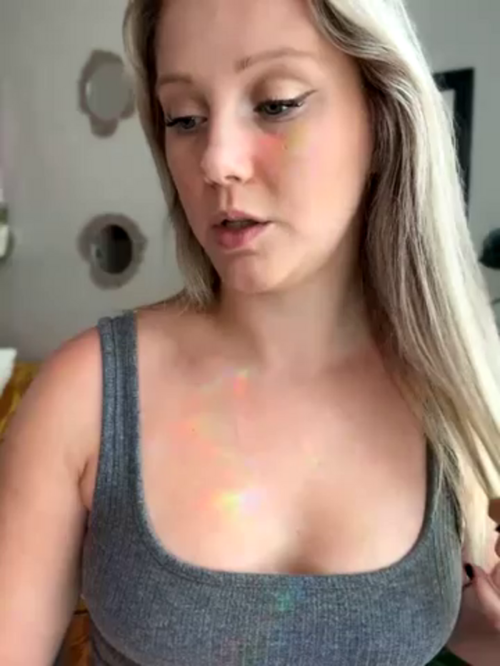 lexi_luv
