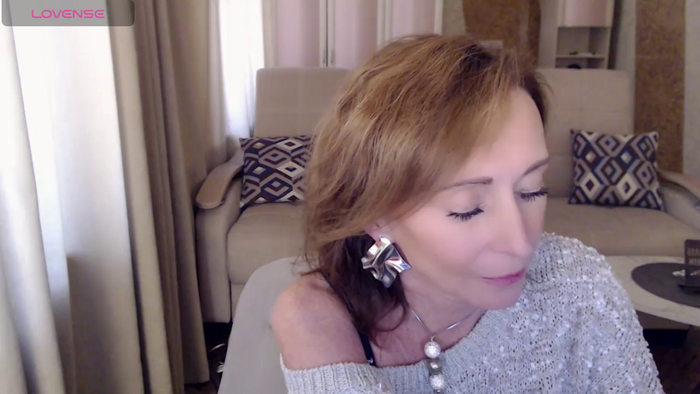 HornyMilf_777