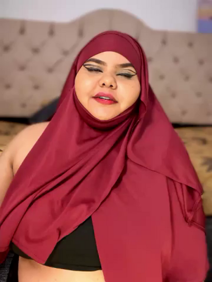 _Shara_Handal_