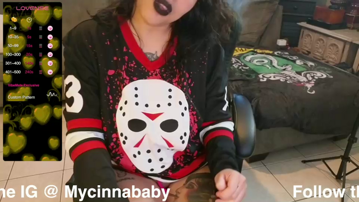 miacanela_xo