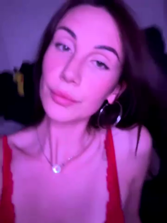 juicy-Alison
