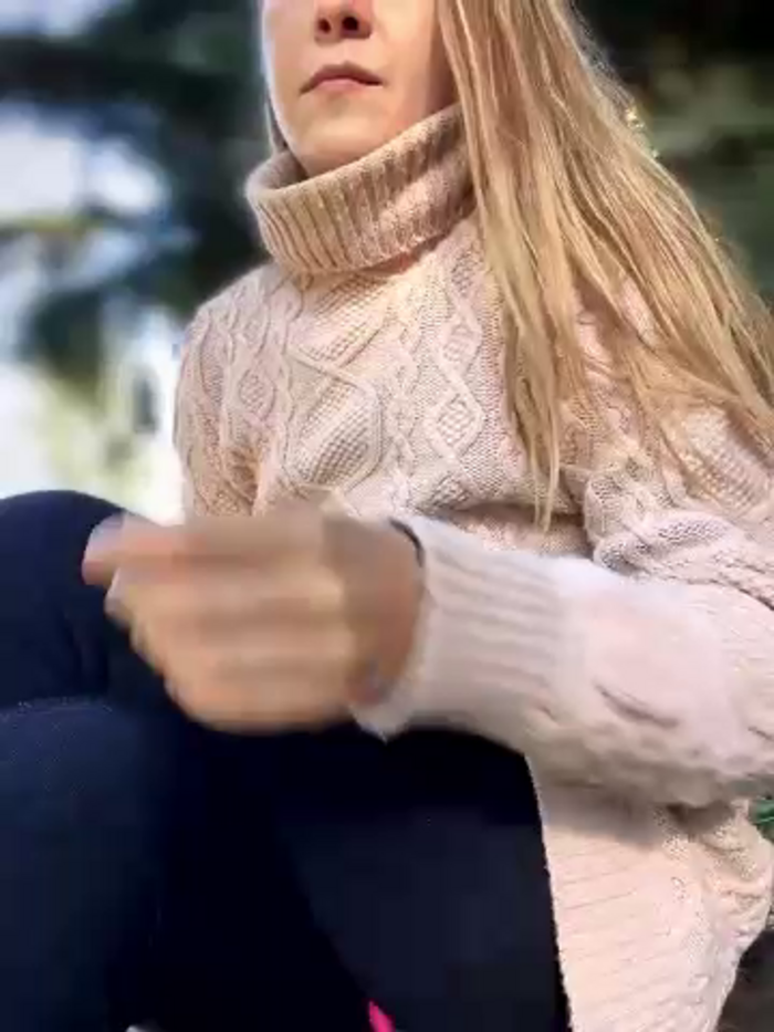 Risky_girl23