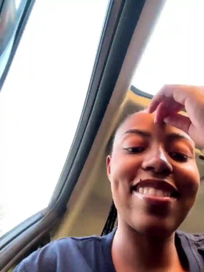 2024/10/16/stripchat-tamia_98-15-32-19
