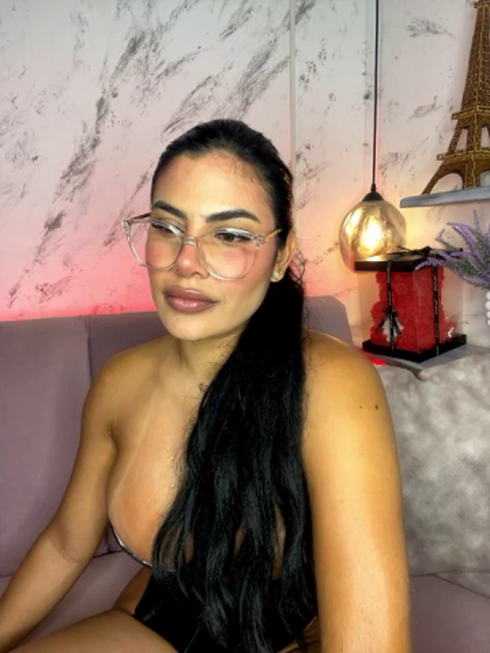 miaa_khalifaa