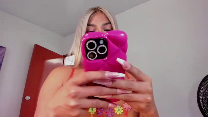 xLatinahotx