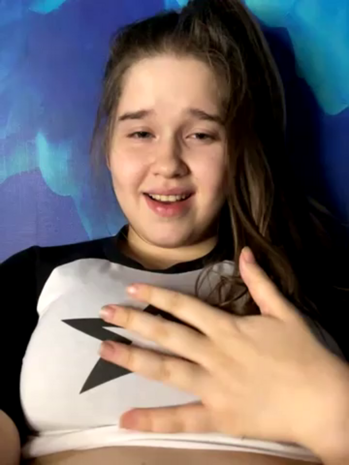 HornyGirlH