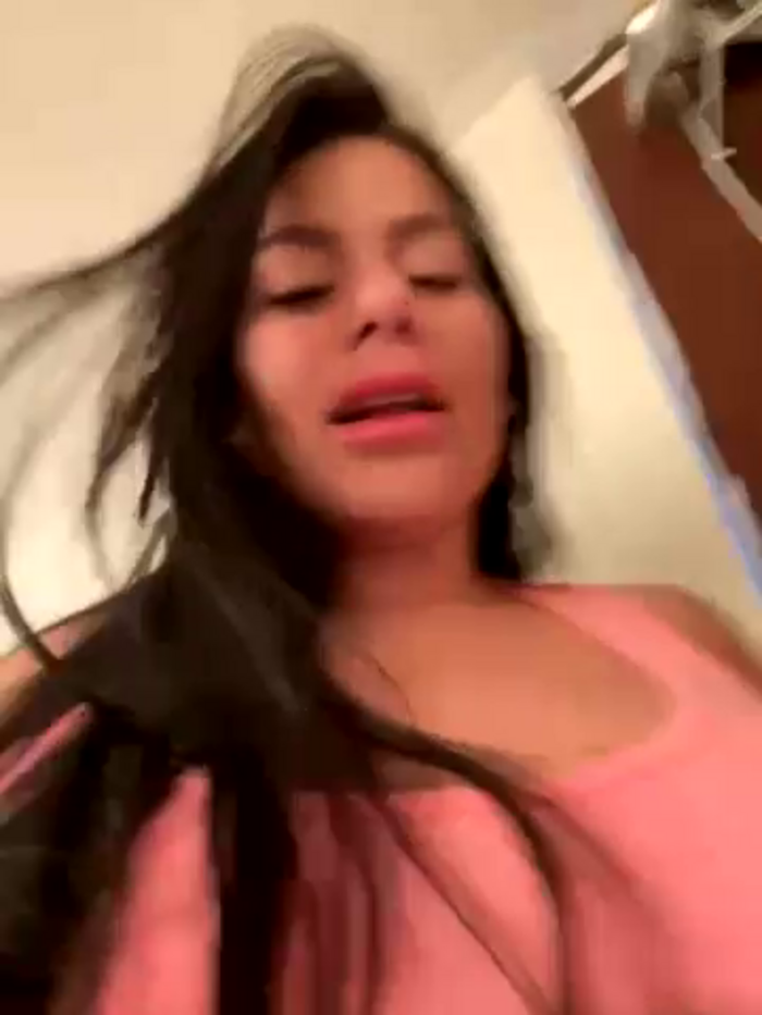 Miah_gomez_