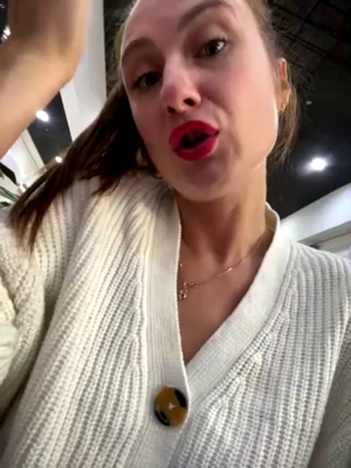 Dina_Tease