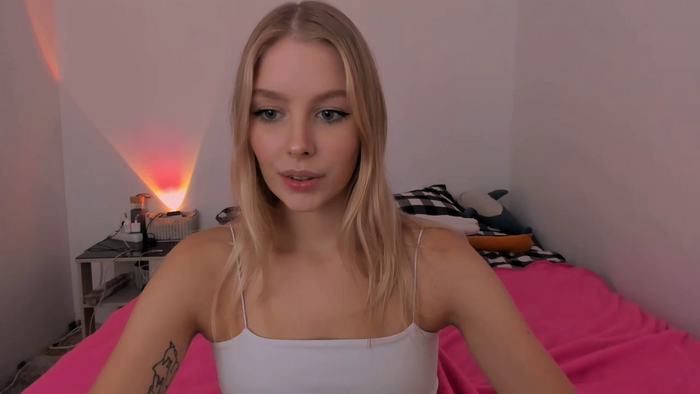 MiaDavis21