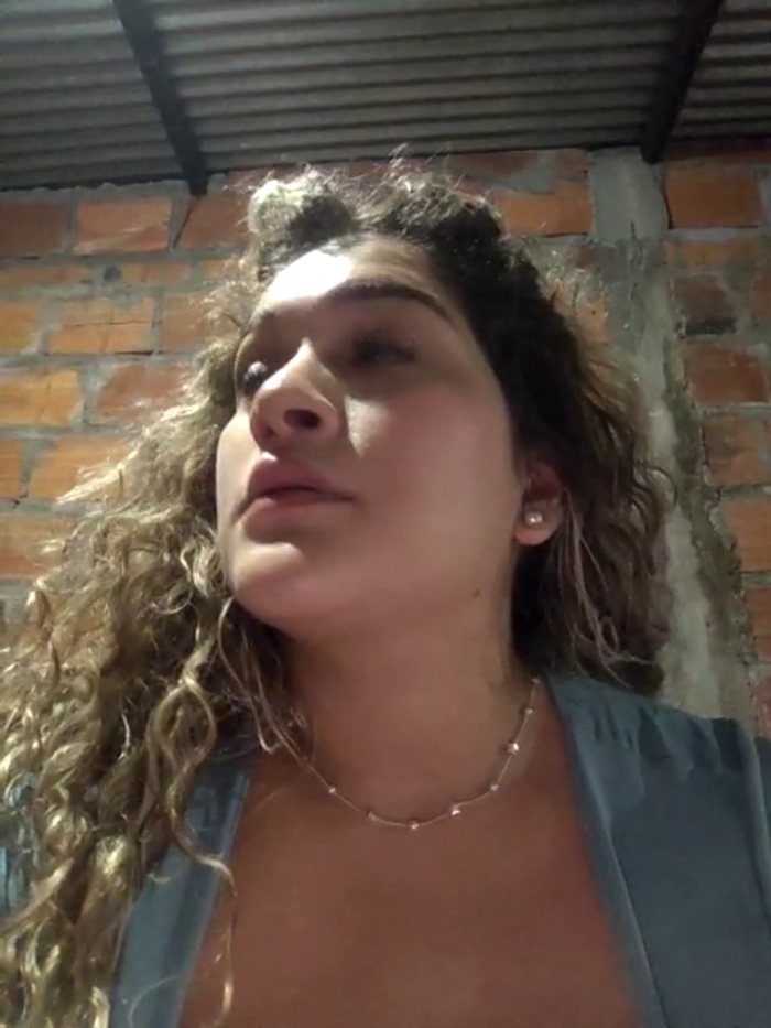 Sara_smiiith211