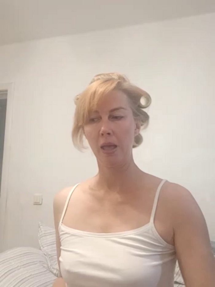 stellahere8