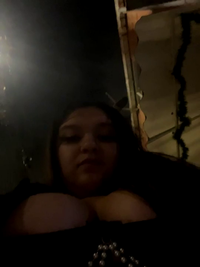 KinkyJessyHotxx