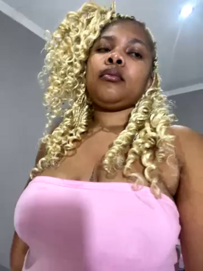 Bootyfulbarbiie