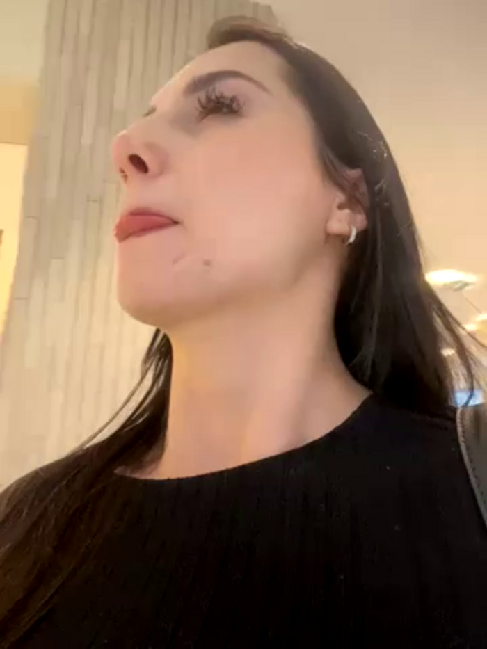 Roxana-Sexy