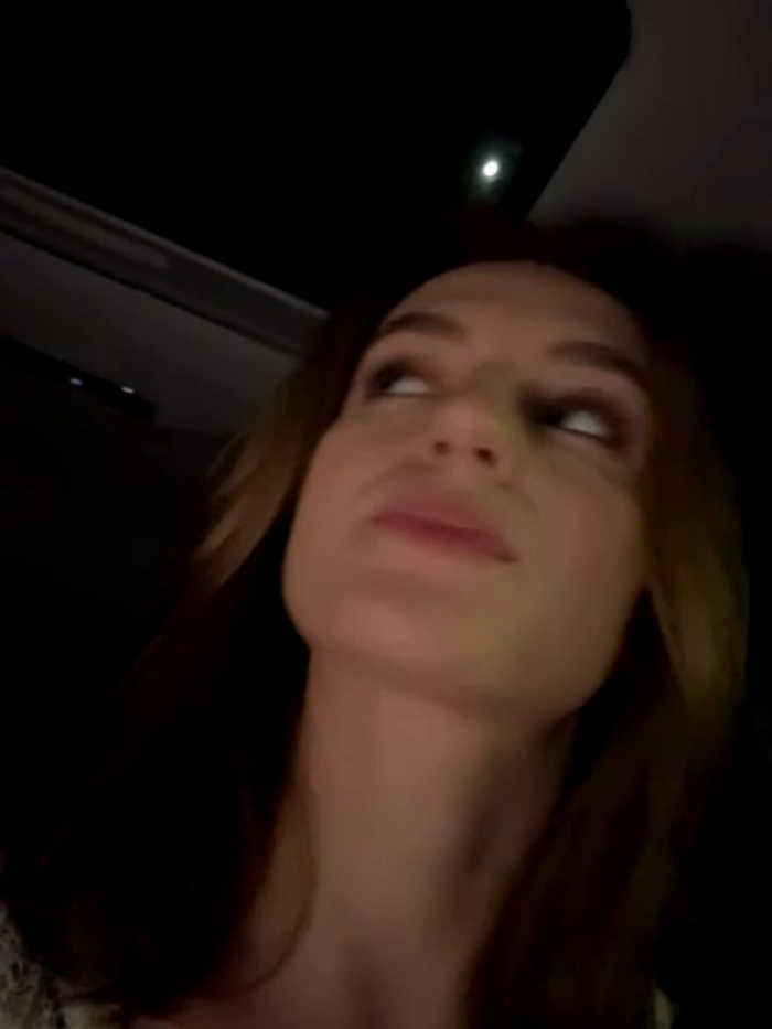 -AngelAri-