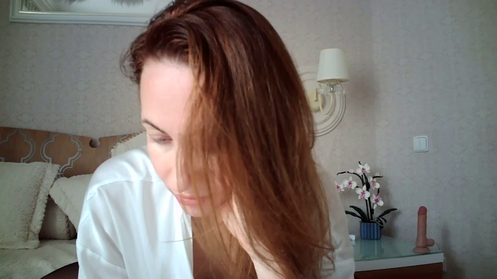 Luna_Hoty