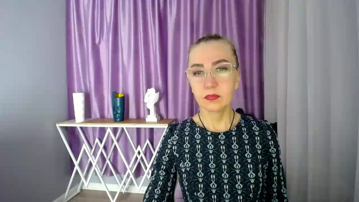 queen_a_n_i