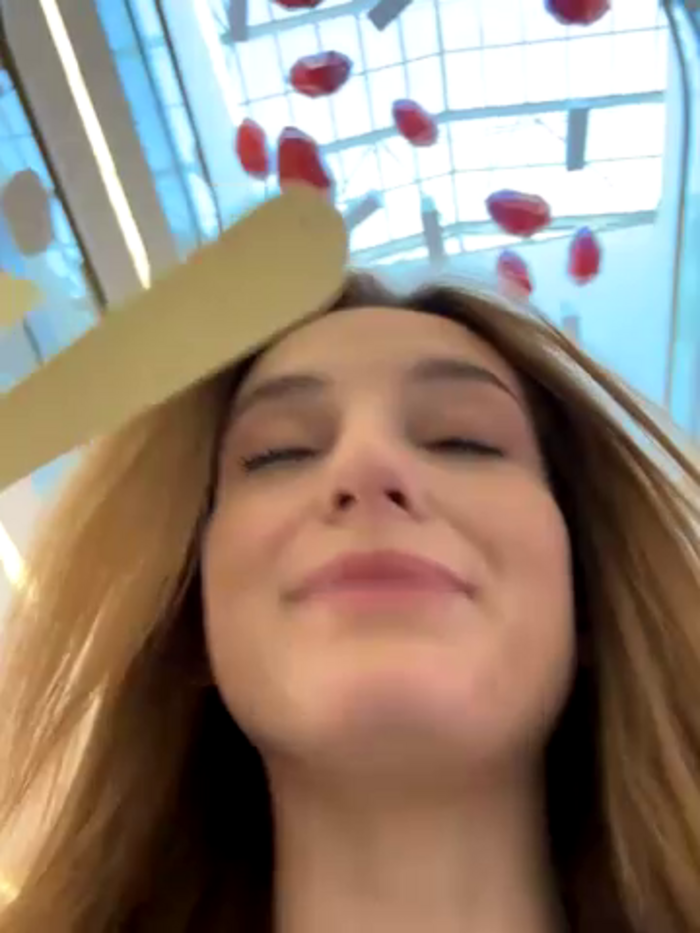 -AngelAri-