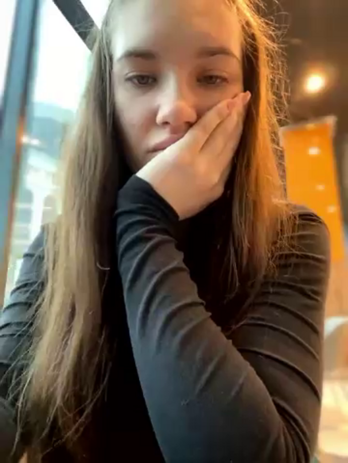 Holly_Molii