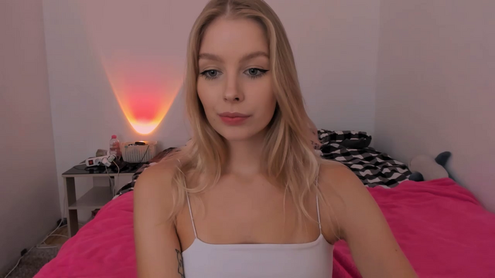 MiaDavis21