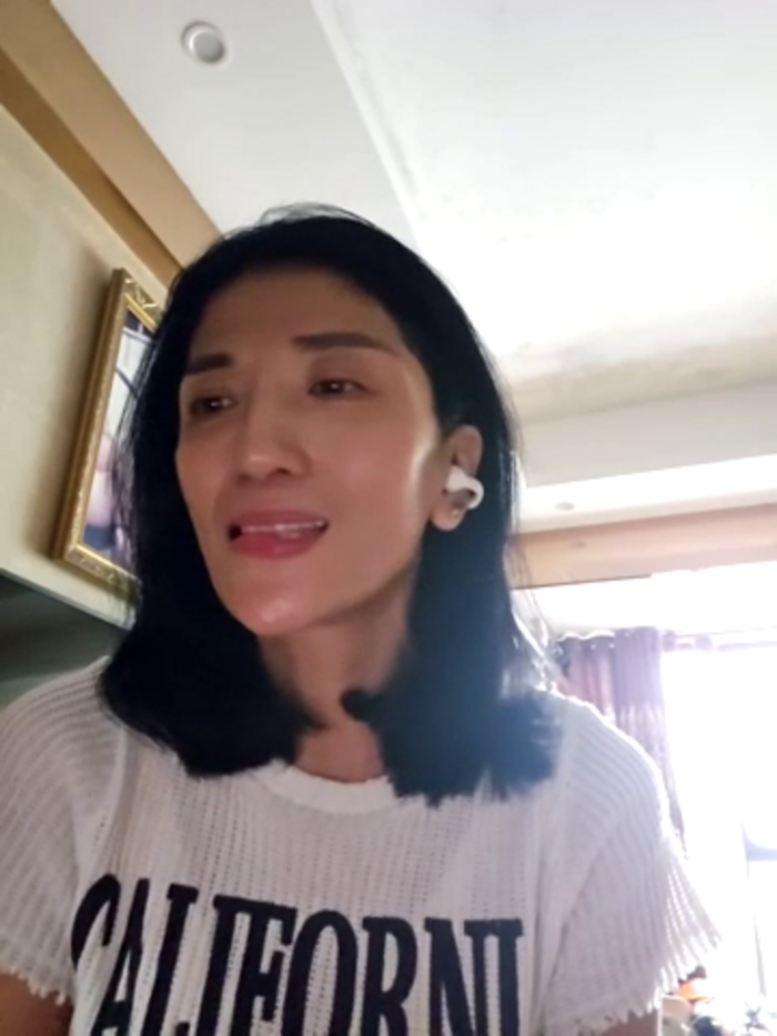 Skinnychinamilf