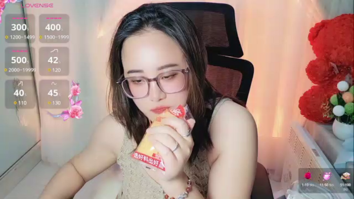 YY-Nicole