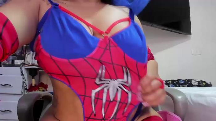 sasha_blaire
