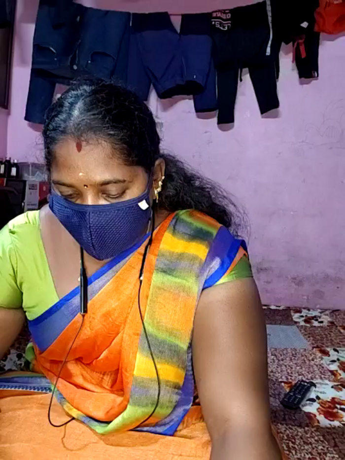 tamilvillagecouple1