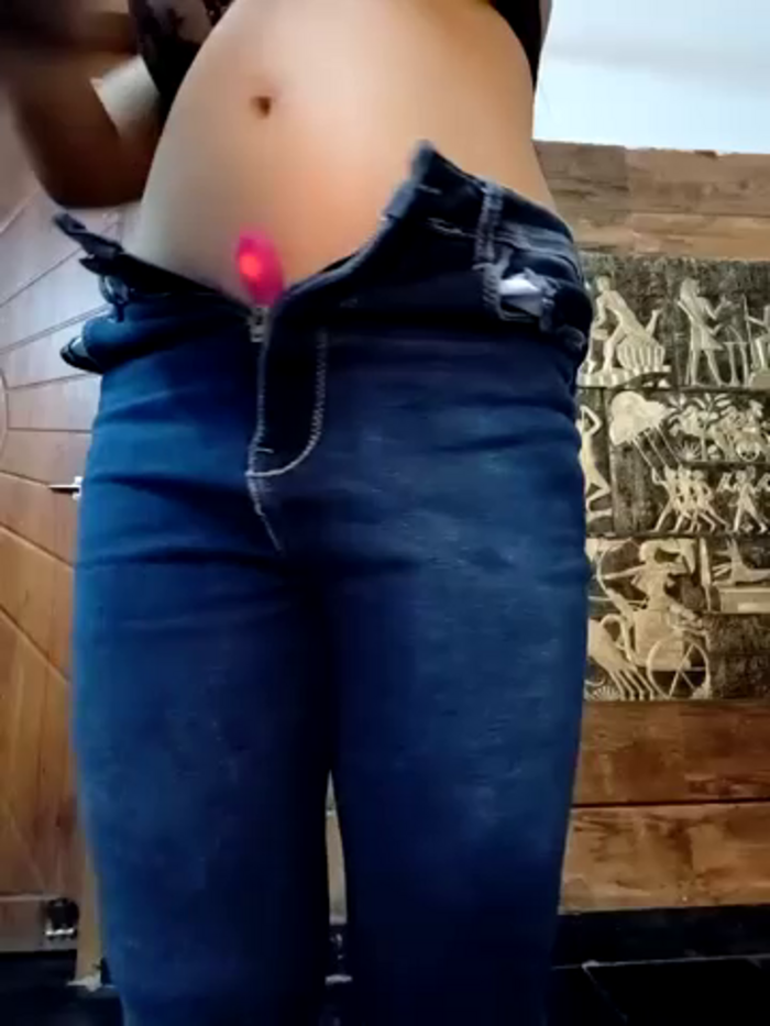 Anamika_24
