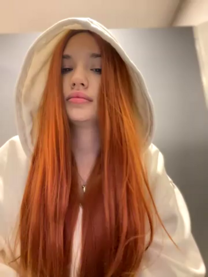 Holly_Molii