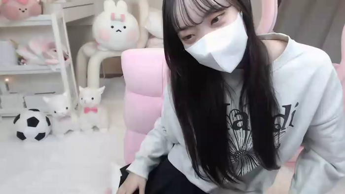 momo_room