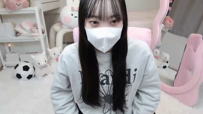 momo_room