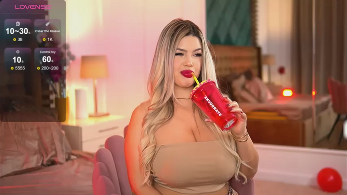 SophieBoobsX