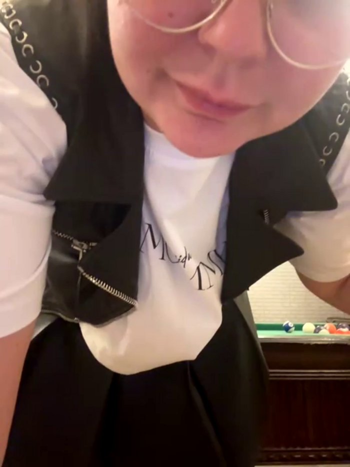Young_hot_mom