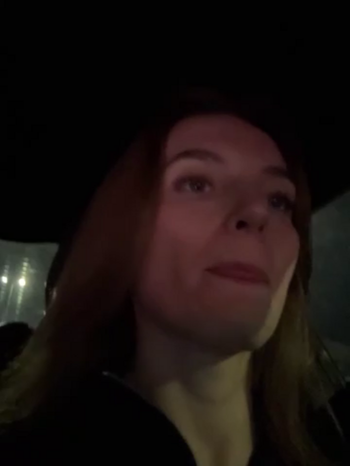 -AngelAri-