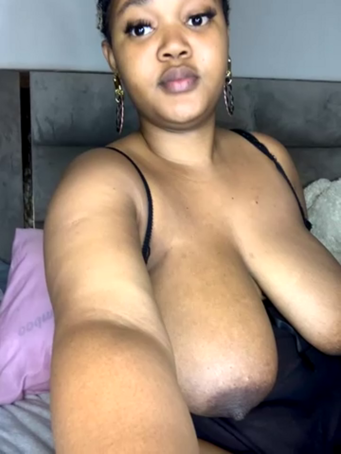 Nikki_Hearts