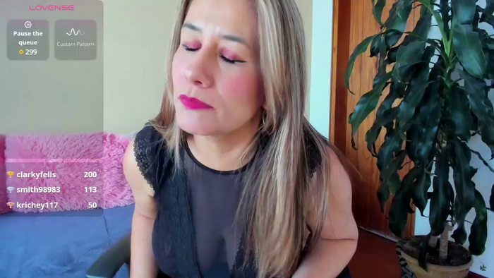 _jeniffer_hot