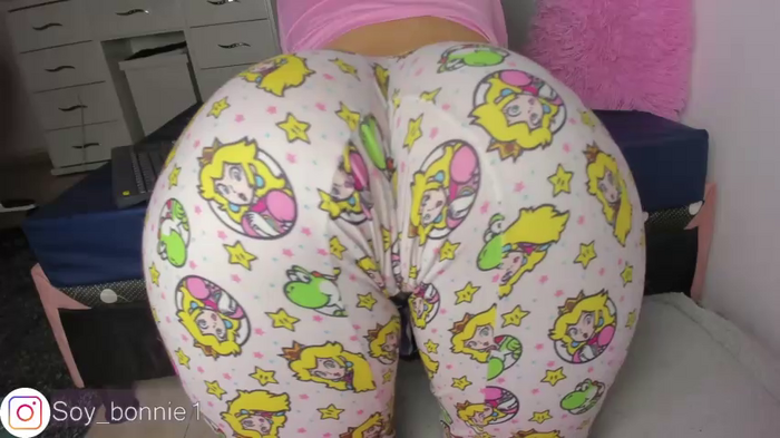 bonnie_moon