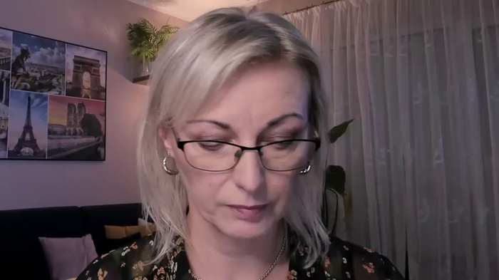 vanessa_chat