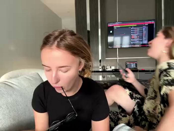 Nura_n_Sarah