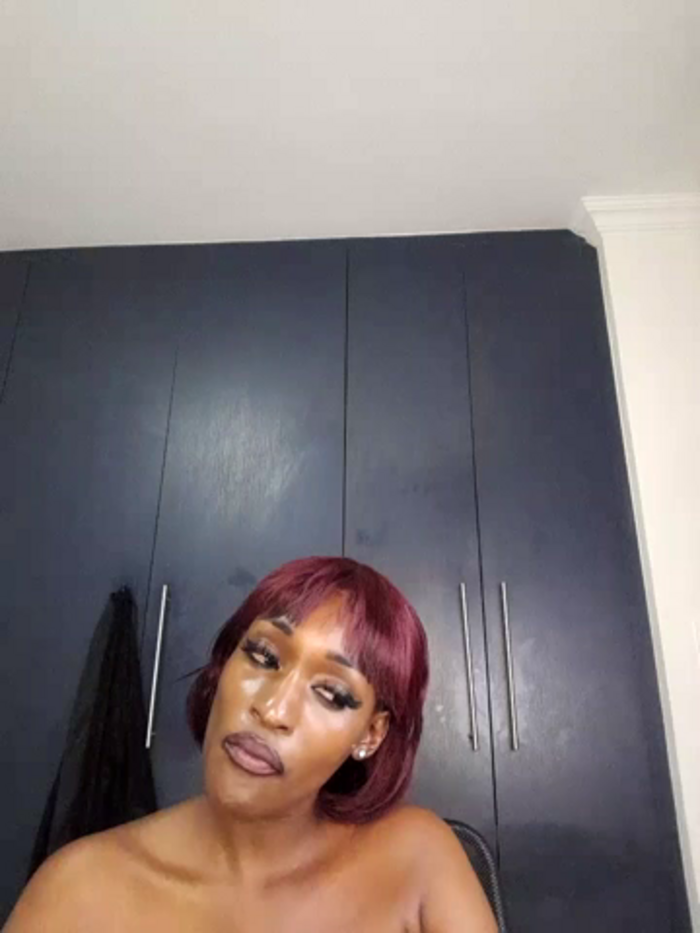 VeryGoodBadGirl1