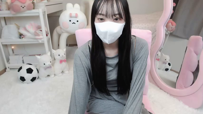 momo_room